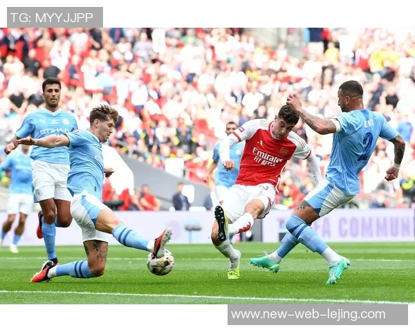 外国足球明星合影照片展示各国球员友谊与合作的精彩瞬间